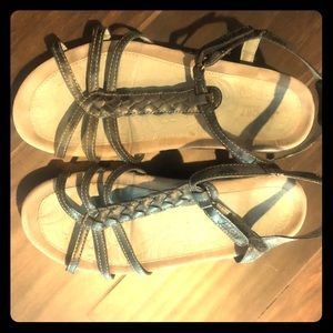 JSport sandals NWOT